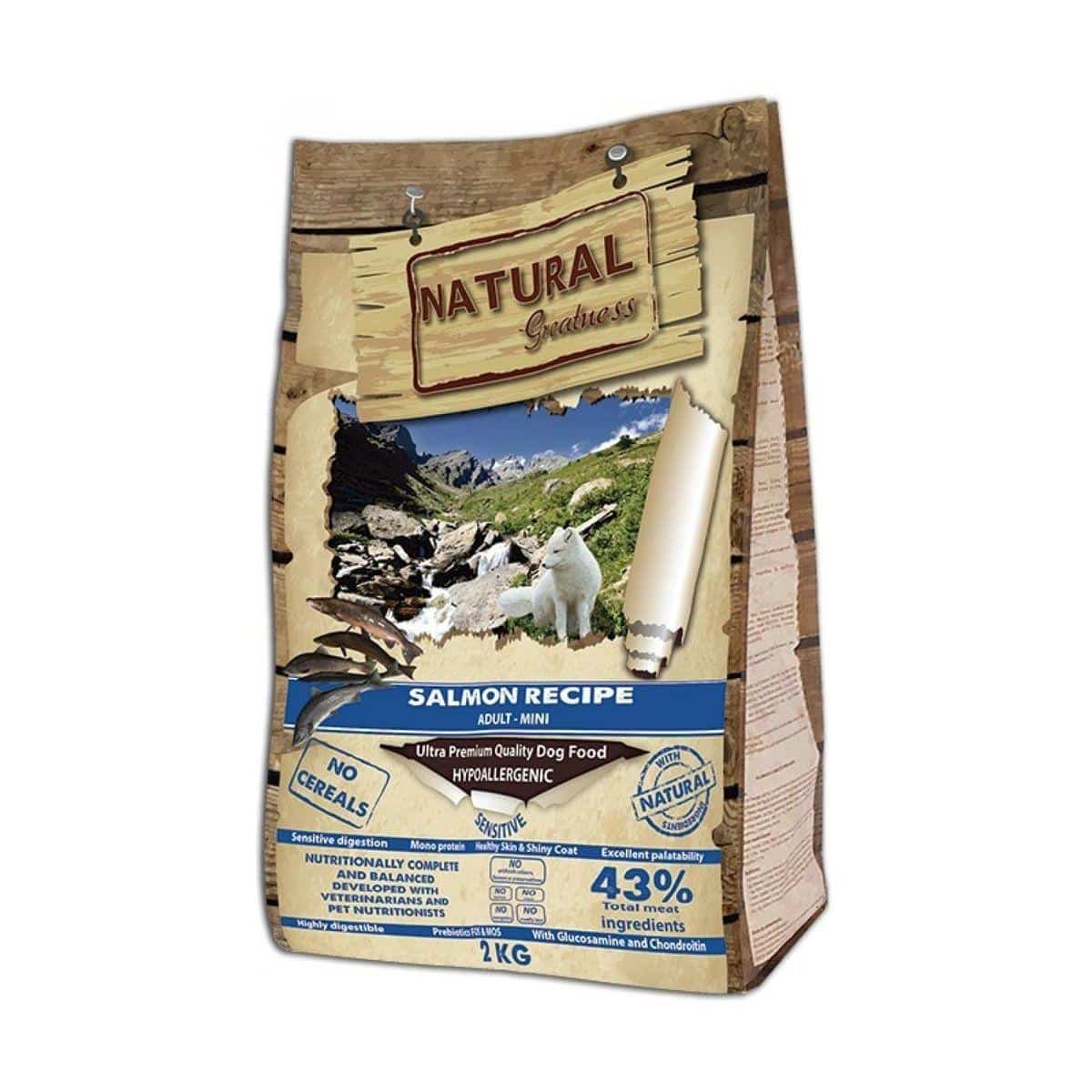 Natural Greatness Sensitive – суха храна за кучета от малки породи със сьомга - 2 кг.
