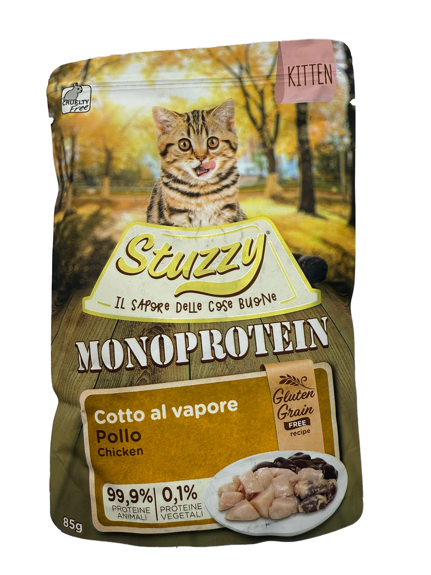 Stuzzy - пауч за подрастващи котки с пиле - 6 броя х 85 гр.